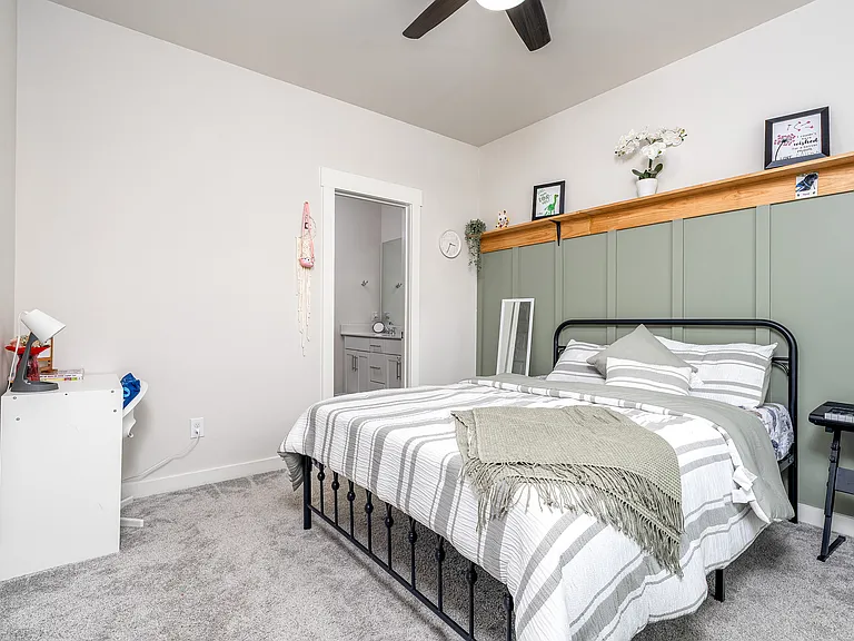 604 Birdie Dr — Photo 32
