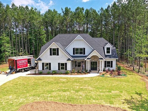 2nd image of 507 Black Horse Cir