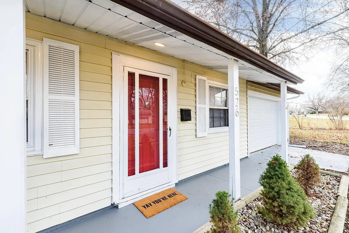 Building Photo - 526 Impala Ln