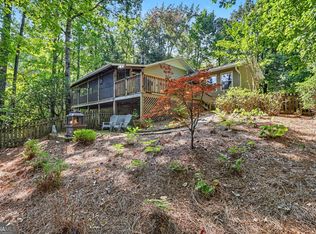 77 Violet Ln, Clayton, GA 30525