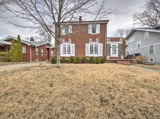 160 N Taylor Ave, Decatur, IL 62522