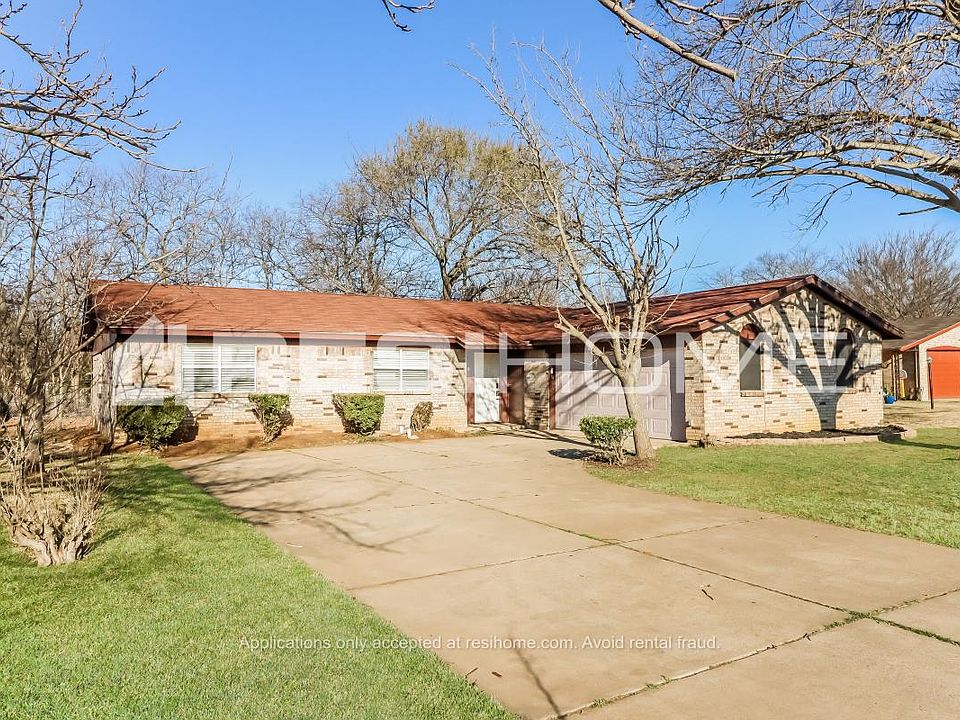 1st image of 6250 Shamrock Ct