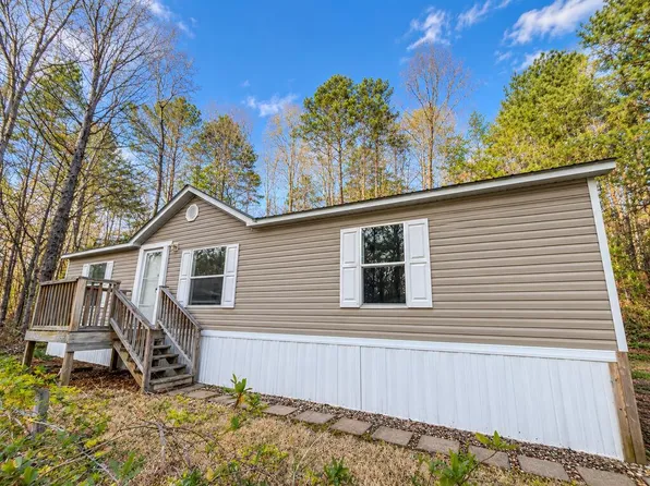 615 Gunstock Creek Ln, Ellijay, GA 30540