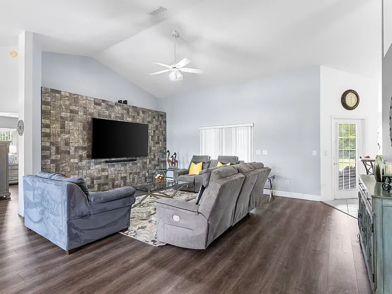 10360 SW 48th Ave — Photo 15