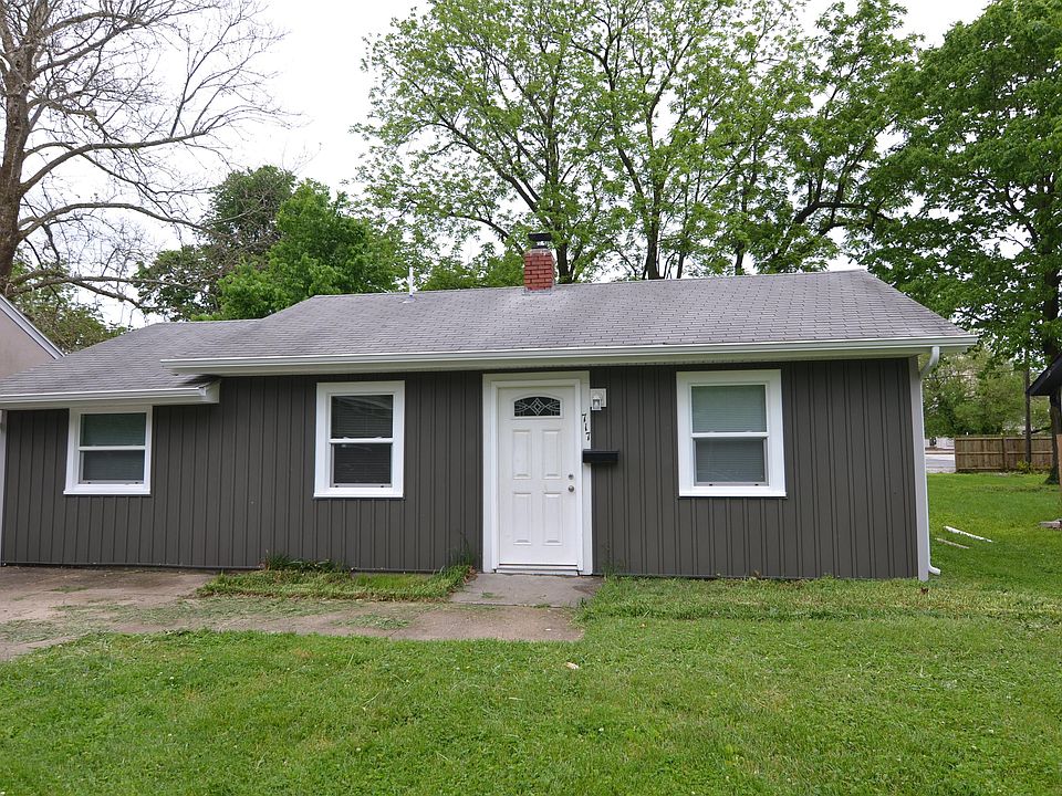 1st image of 717 S McCann Ave