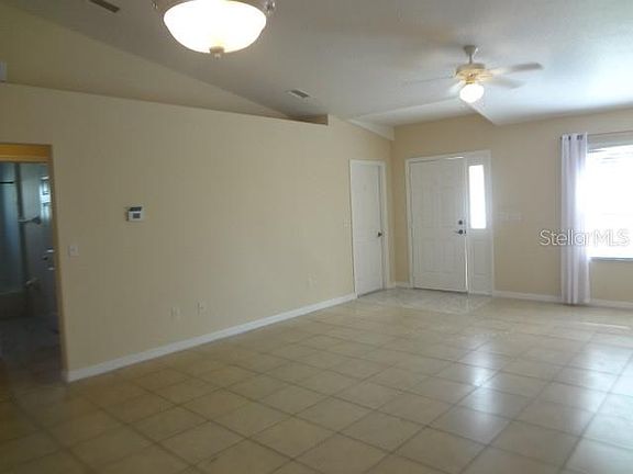 5th image of 52 Plainview Dr #B
