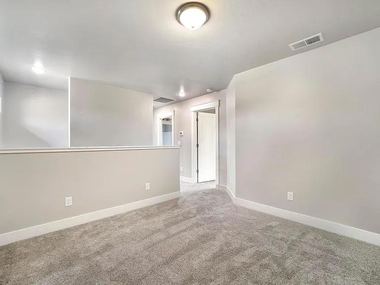 815 Jack Ave — Photo 13