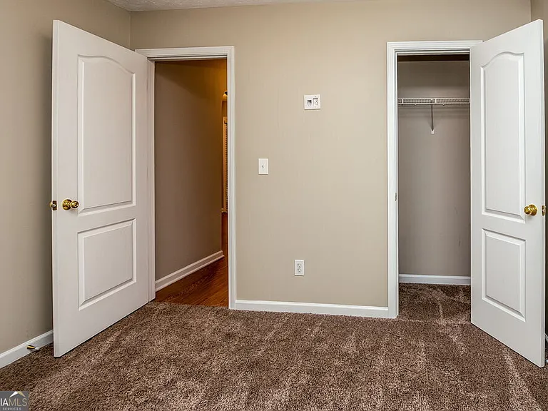 6020 Winston Trce — Photo 15