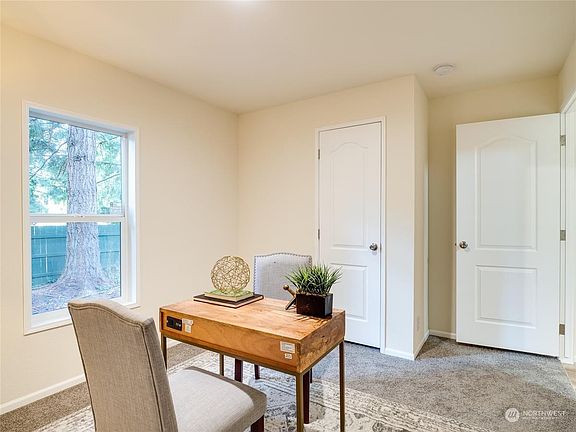 4th image of 3995 NW Dyes Inlet Ln