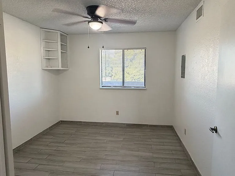 4809 Hahn Ave #24 — Photo 13