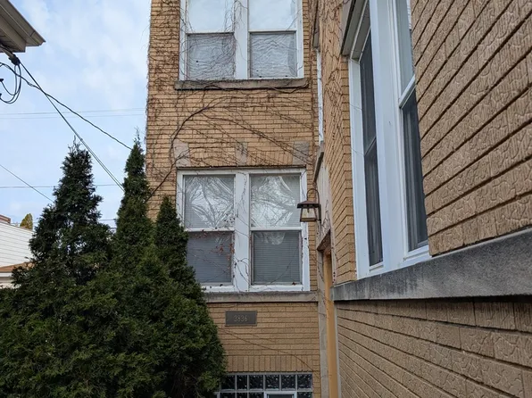 3836 W Cornelia Ave APT 1, Chicago, IL 60618