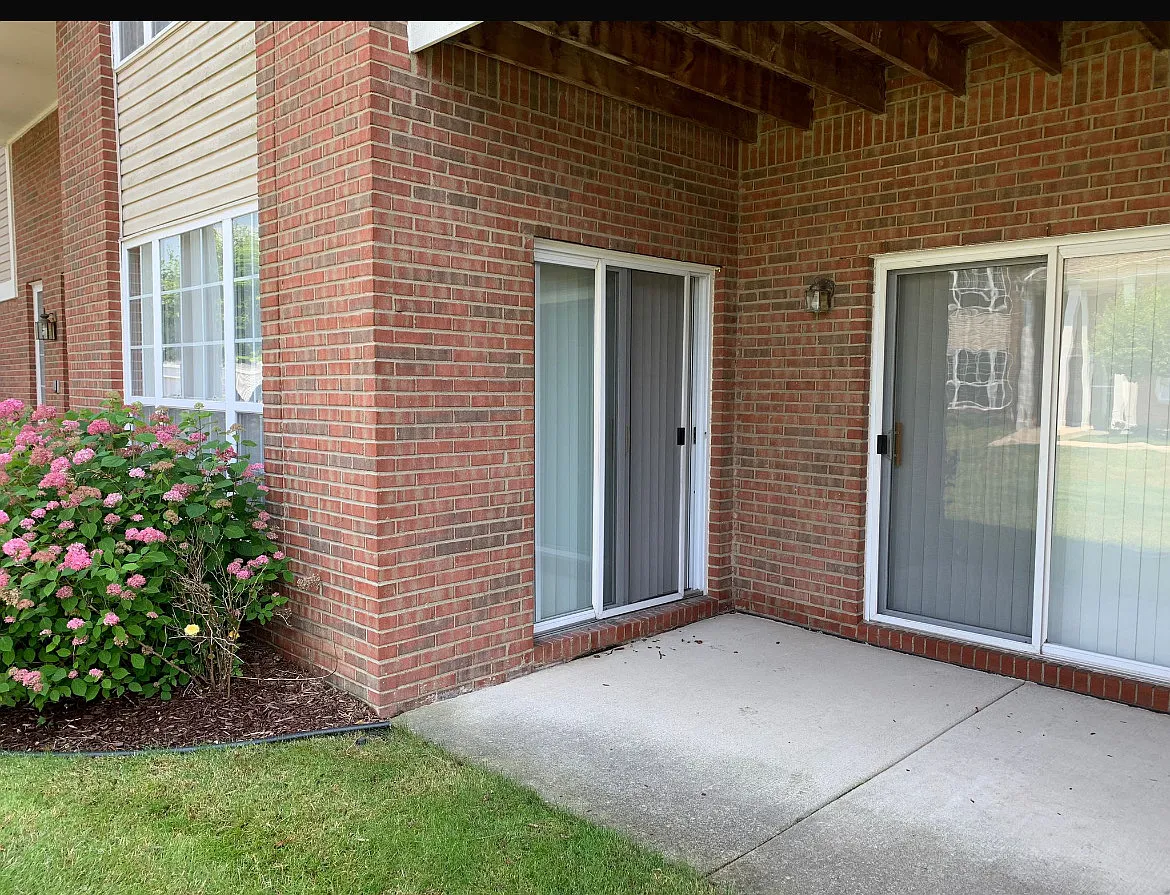 2 bed, 1492 sqft, $1,700 — Photo 4