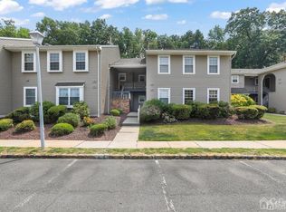 36 Lane Ct, Old Bridge, NJ 08857