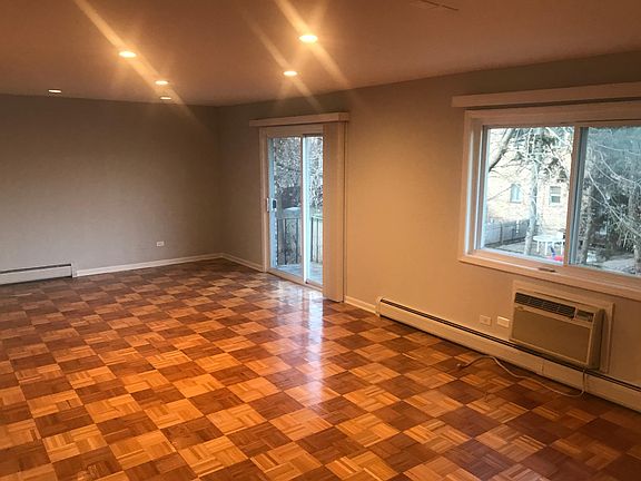 2nd image of 8996 Kennedy Dr APT 2B