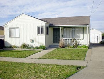 1st image of 2737 Lincoln Ave