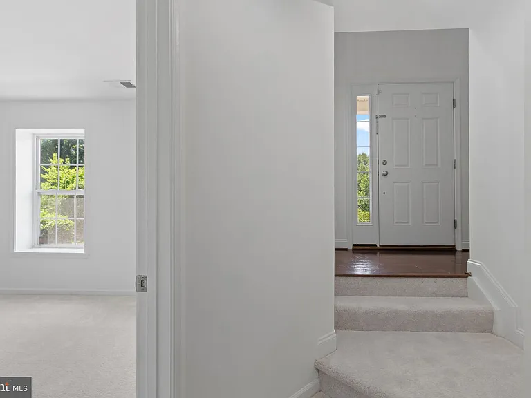 8852 Purple Iris Ln #16 — Photo 2