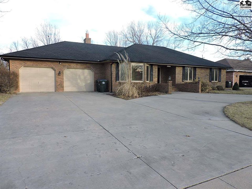 1st image of 3500 Thunderbird Dr