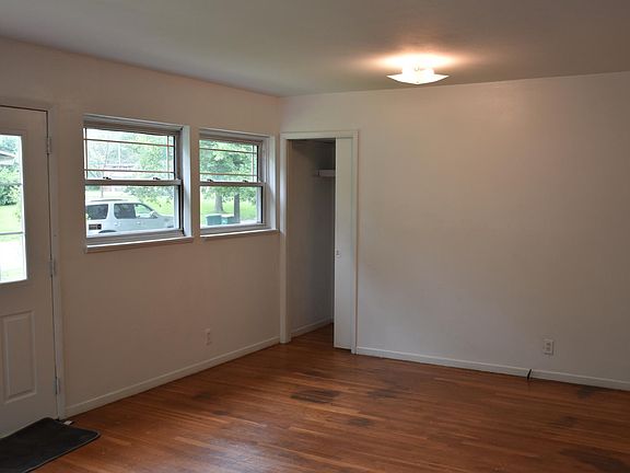 4th image of 10448 Durness Dr