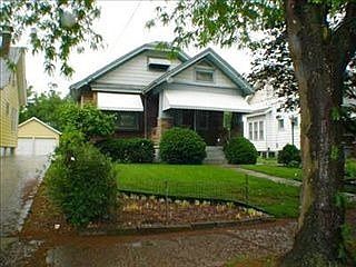 1st image of 8094 Woodbine Ave