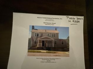 923 Hanover St APT A, Fredericksburg, VA 22401