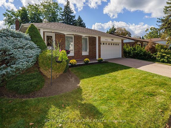 2nd image of 29 Fluellen Dr