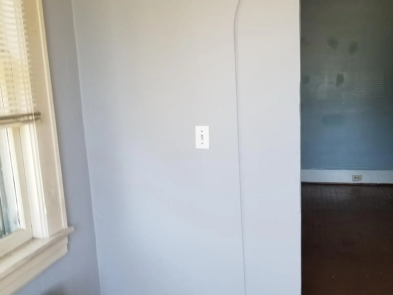4 bed, 1319 sqft, $1,599 — Photo 2