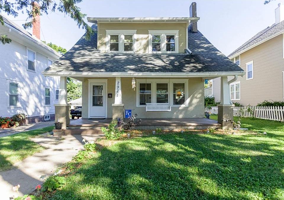 1st image of 2921 Sacramento St
