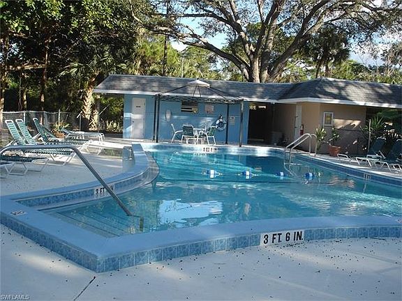 4th image of 27249 Pullen Ave #2