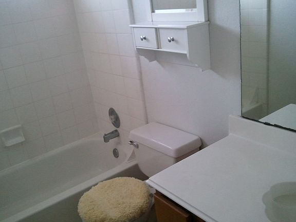 Upstairs Guest Bath
