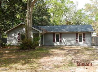 1104 Lucas Rd, Gautier, MS 39553