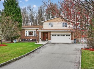 449 W Mombasha Road, Monroe, NY