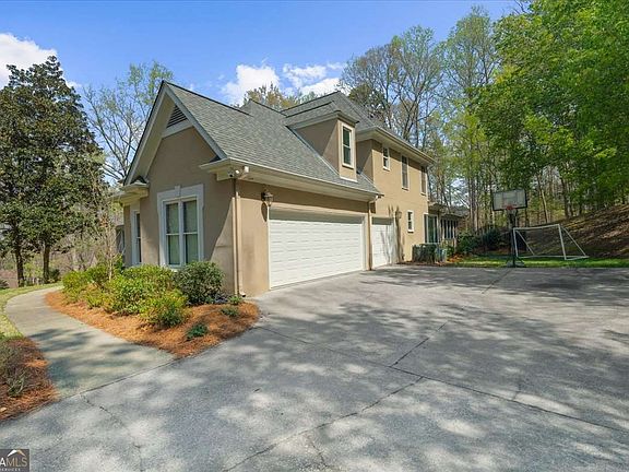 2nd image of 115 Valley Summit Ct