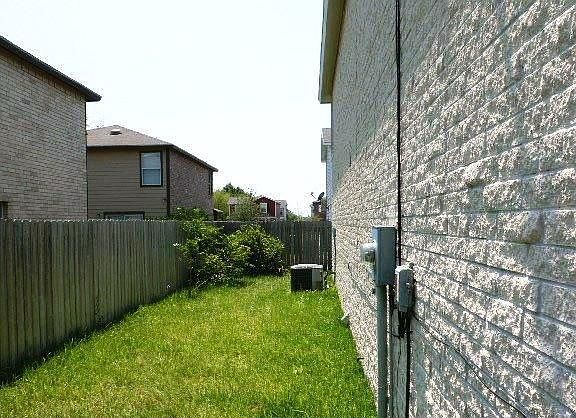 4th image of 6307 N 19th Ln