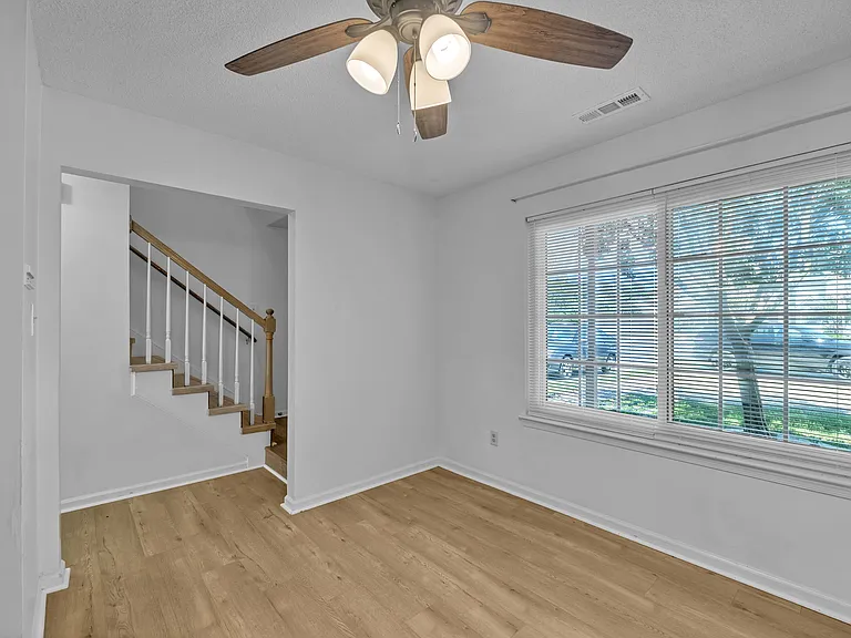 719 Brisa Ct — Photo 7