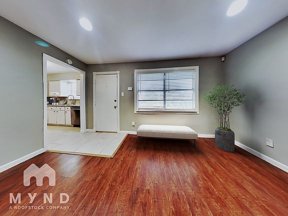 4th image of 9219 Kerry Glen Cir