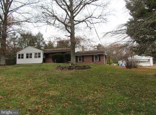 1414 Township Line Rd, Chalfont, PA 18914