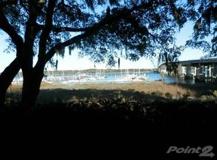 18 Mariners Ct, Pt Royal, SC 29935