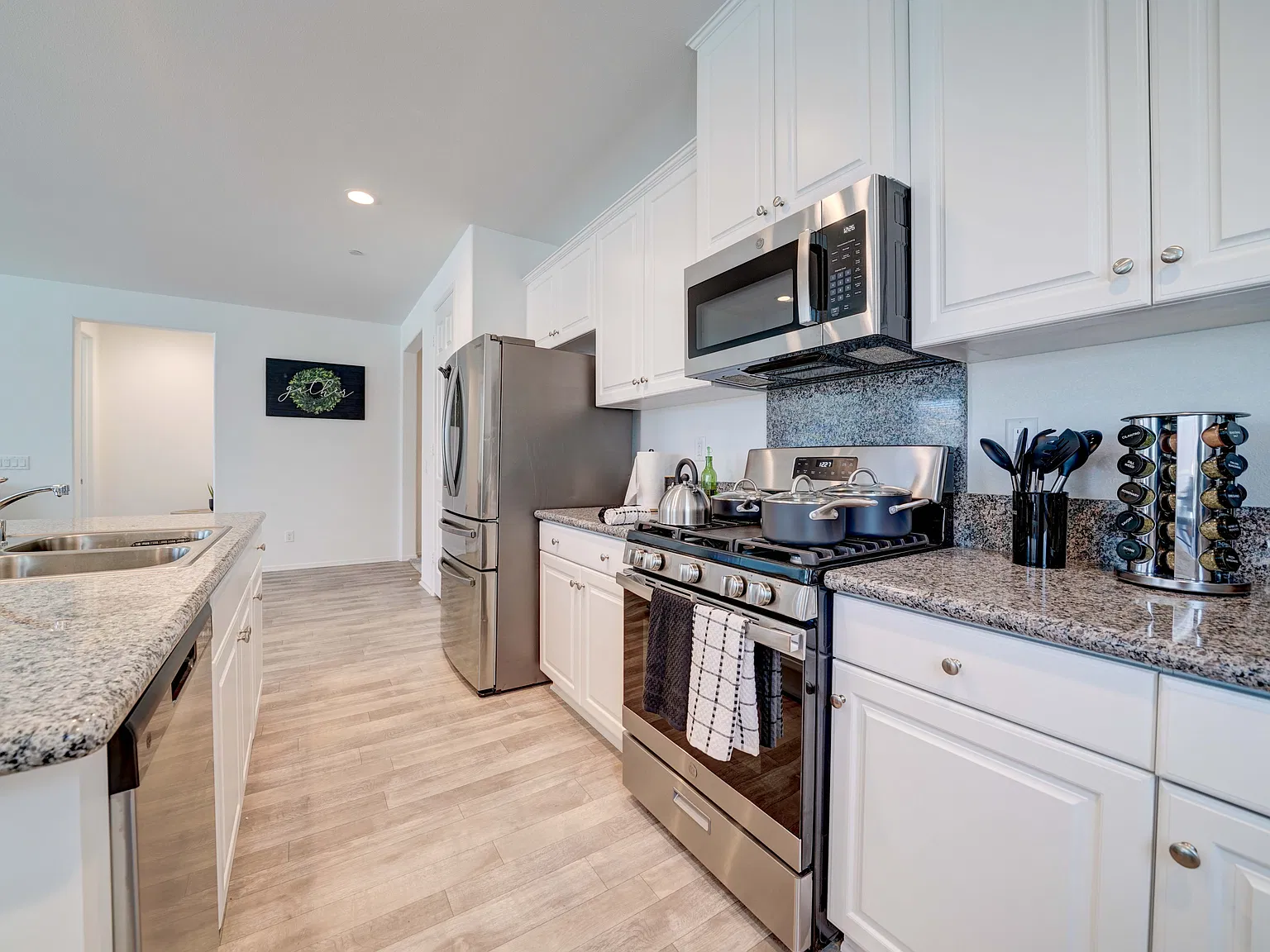 13316 Macaw Pl — Photo 3