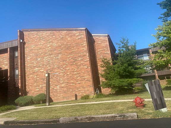 2nd image of 14509 S Sussex Ct