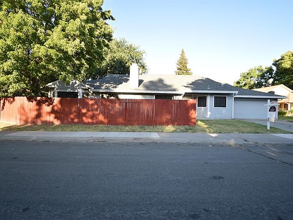 2nd image of 1935 Urbana Way