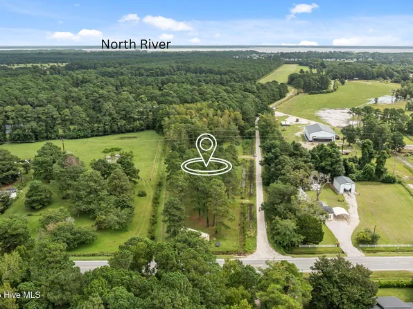 1050 Highway 101, Beaufort, NC 28516