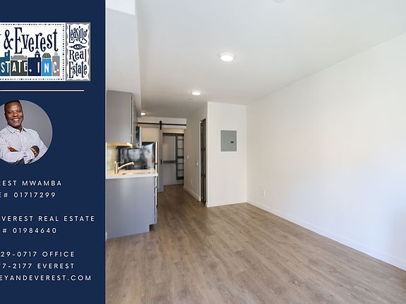 2nd image of 1532 Howard St #602
