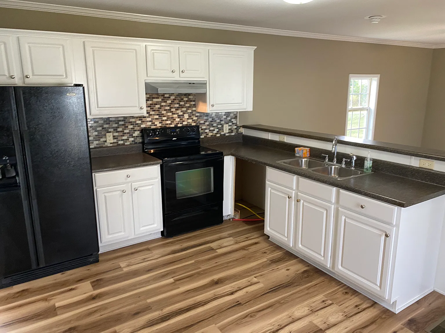 12926 Fairview Road — Photo 4