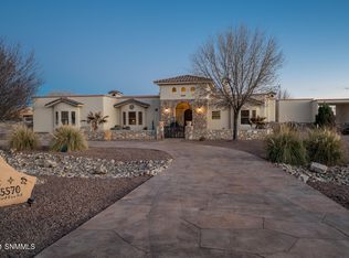 5570 Redfox Rd, Las Cruces, NM 88007