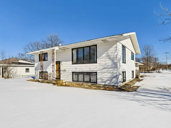 1004 31st Ave N, Saint Cloud, MN 56303