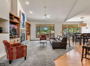 14740 Oak Ridge Ct, Rogers, MN 55374