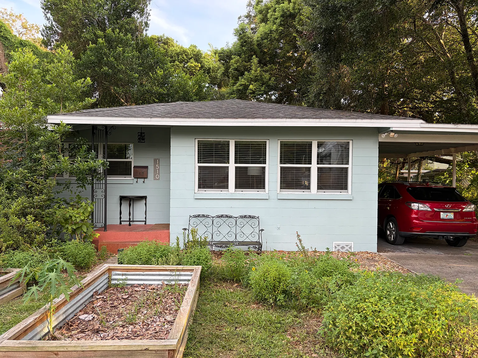 2 bed, 1267 sqft, $2,300 — Photo 1