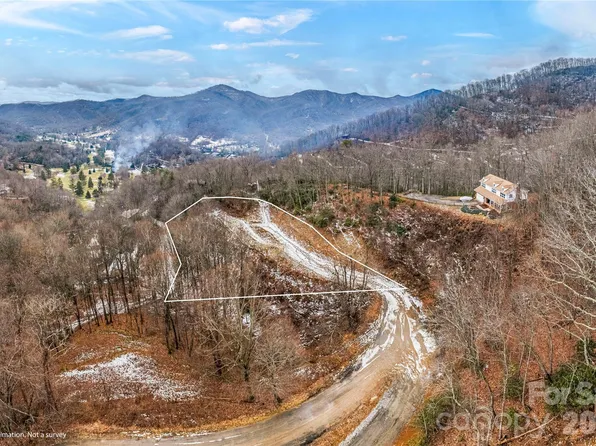 391 Valley View Dr, Maggie Valley, NC 28751