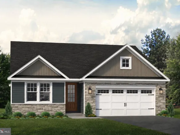 160 Buck Moth Way, Port Matilda, PA 16870