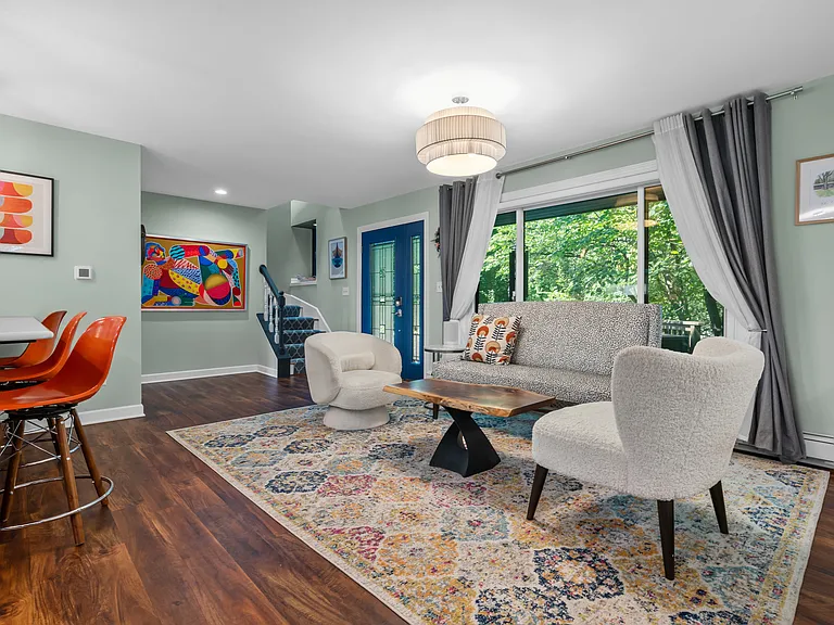 2520 Jodon Ct — Photo 15
